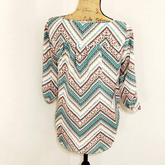 Heartsoul Flowy drawstring neckline chevron graphic top tunic Sm - Picture 4 of 7
